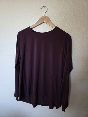 Athleta Highlow Tunic, burgundy